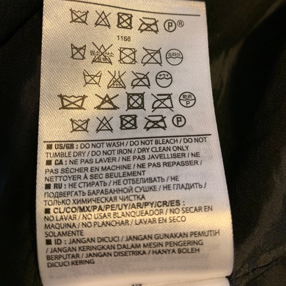 Banana Republic Black Eyelet Skirt - Picture 7 of 8